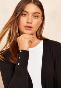 Friends Like These REGULAR FIT - EDGE TO EDGE - Chaqueta de punto - black