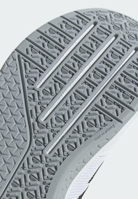 adidas Sportswear TRAINER V - Väglöparskor - white