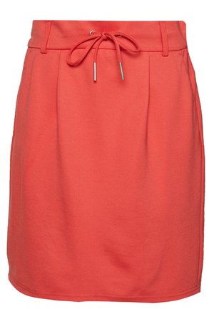 Koraalrode casual rok met een trekkoorden tailleband en riemlussen, voorzien van een gladde stoftextuur en een rechte zoom.