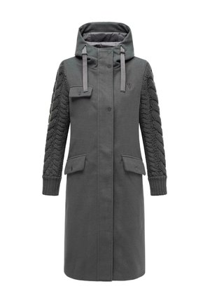 Hallide hall ehk pika varrukaga hall mantel, millega on kaasas kapuuts, kootud nööridega varrukad, esi-nööbid ja kaks küljetaskut. Eriline aktsent rinnal.