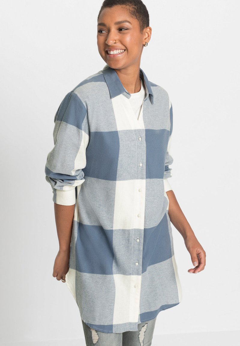 bonprix MIT GRAPHISCHEM MUSTER - Hemdbluse - white/blau - Zalando.ch