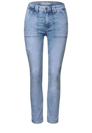 Lichtblauwe denim jeans met een slim fit, voorzien van zakken aan de voorkant, vervaging en een lichte beschadiging op de dij.