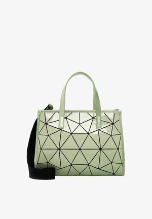 Grüne geometrische Handtasche mit schwarzem Dreiecks-Muster, glatte Lackoberfläche, zwei Griffe und einem verstellbaren schwarzen Gurt.