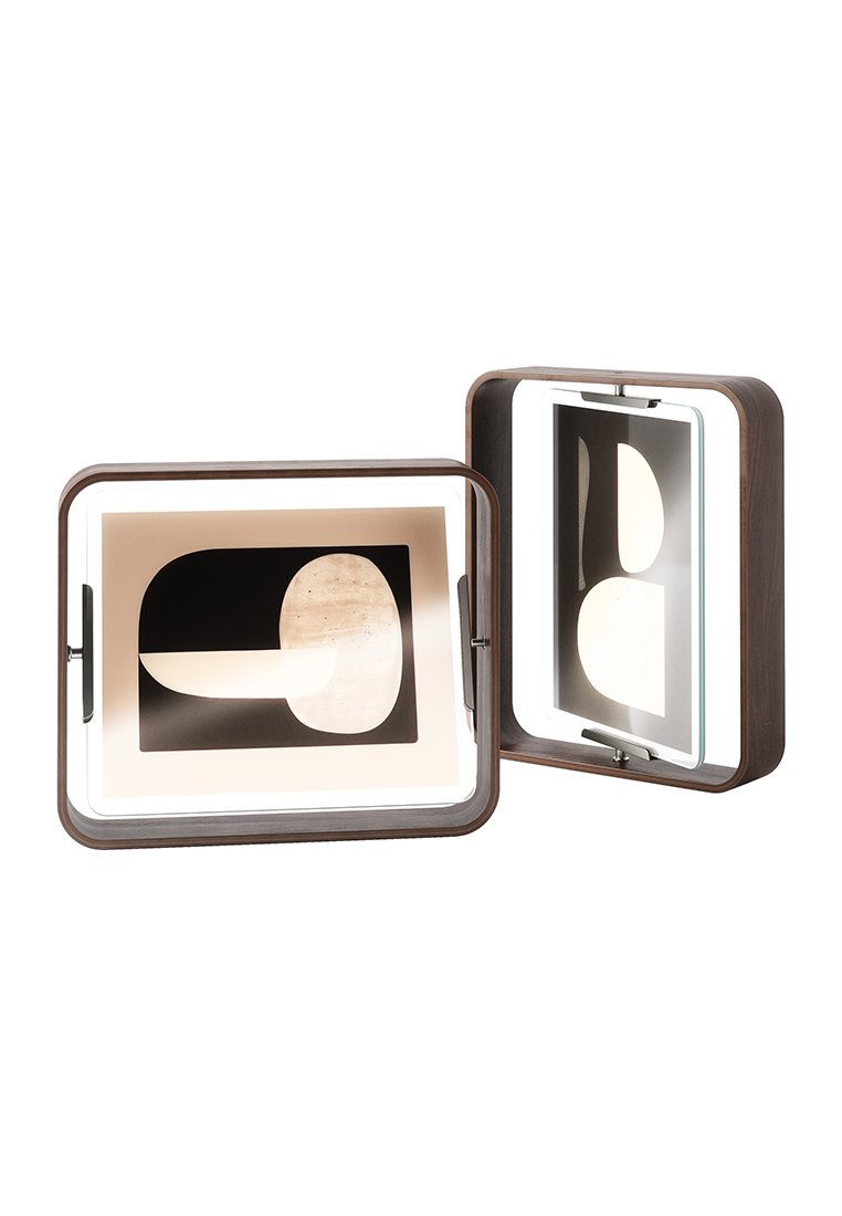 Drewniane pudełko LED z dwoma podświetlonymi abstrakcyjnymi grafikami, w brązowej ramie i z przezroczystym szkłem na miękkim beżowym tle.