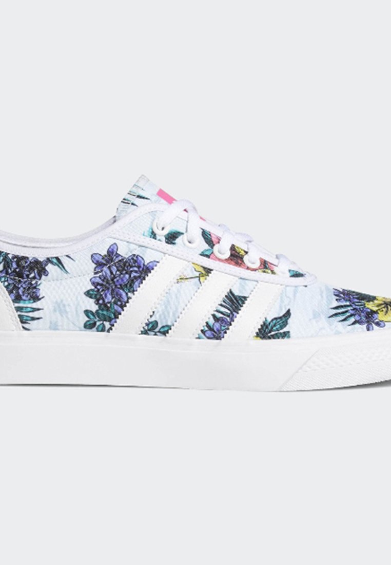 adiease trainers
