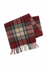 Écharpe en laine pliée avec un motif écossais rouge, beige, noir et bleu et des bords frangés sur un fond blanc.