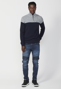 Koroshi - Sweter