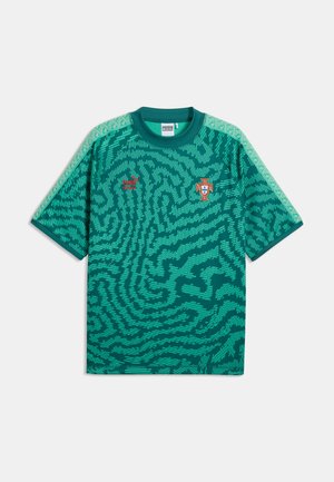 Puma, PORTUGAL X SALEHE BEMBURY KING JERSEY - Sport T-shirt - vibrant green
