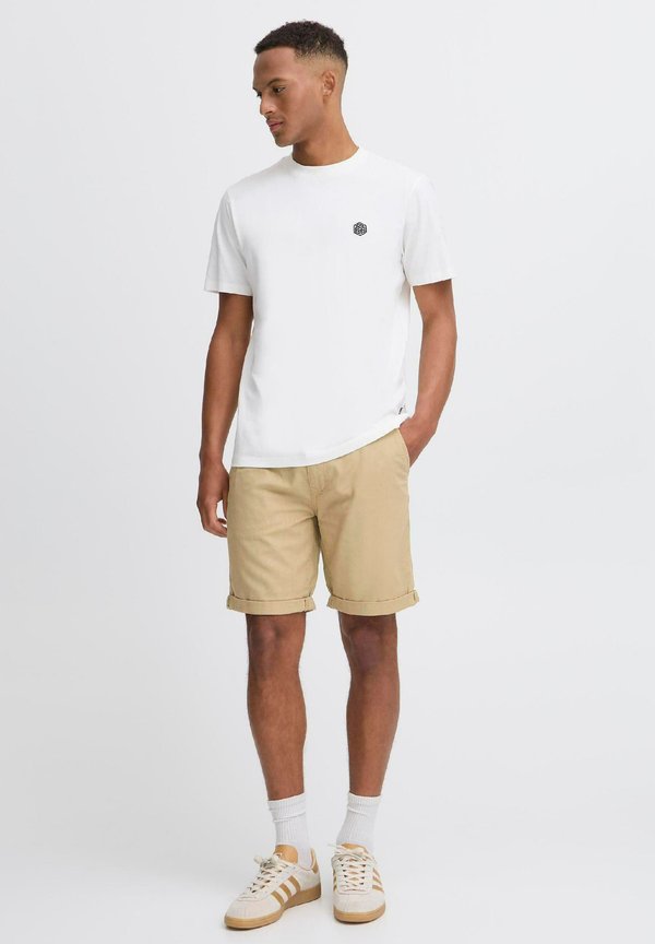 BHSHORTS LINEN MIX SLIM/ REGULAR FIT - Shorts - cornstalk2