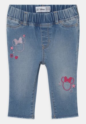 Niebieskie jeansy dla malucha z elastyczną talią, z różowym haftowanym wizerunkiem głowy Minnie Mouse, gwiazdami i ozdobami w kształcie serca na przednich nogawkach.