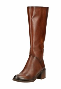 Høj brun læderstøvle med en glat overflade, rund tå og en stablet hæl. Har en sømdetalje ved anklen og en let glans.