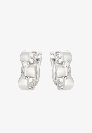 Stříbrné kruhové náušnice s leštěným povrchem, zdobené akcenty z kubického zirkonu a hladkými, zakřivenými tvary. Jemné detaily dodávají texturu.