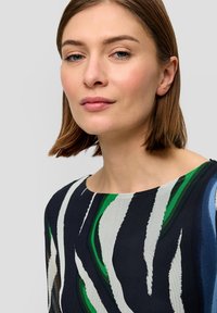 s.Oliver BLACK LABEL ALL OVER PRINT - Blouse - navy