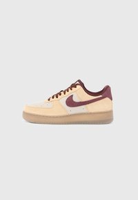 AIR FORCE 1 UNISEX - Sportcipő - burgundy crush/moon particle/mink brown/chocolate