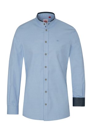 Chemise à manches longues bleu clair avec col mandarin, bouton sur le devant et poignets texturés bleu foncé. Logo brodé sur la poitrine.