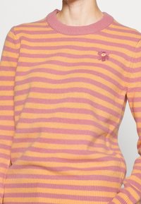 Marimekko Pullover - lilac