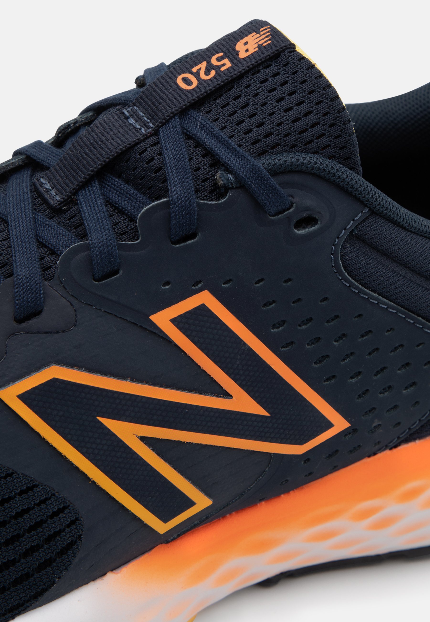 nb 520