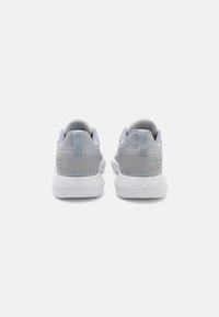 Reebok Sportovní boty - grey