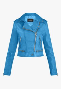 Jasně modrá kožená motorkářská bunda se stříbrnými zipy, detailním šitím, asymetrickým předním dílem a dvěma zipovými kapsami.
