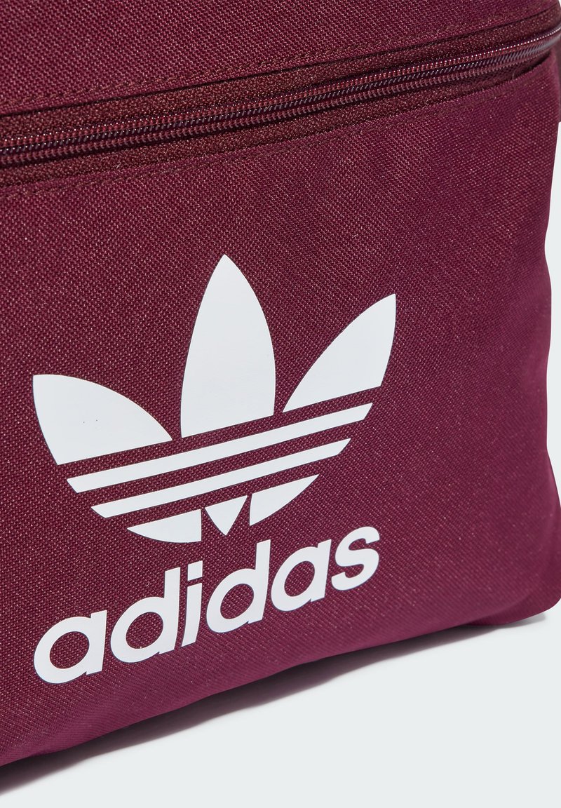 adidas backpack 2015 Adidas Originals Mochila Adidas 2015 Adidas Originals ADICOLOR Rucksack  Maroon/bordeaux