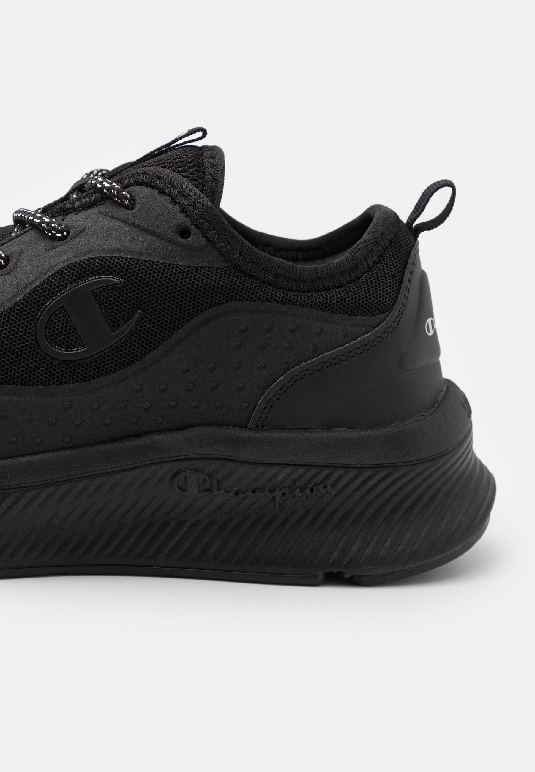 champion running shoes black