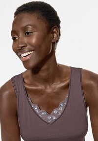 mey Undershirt - taupe noir