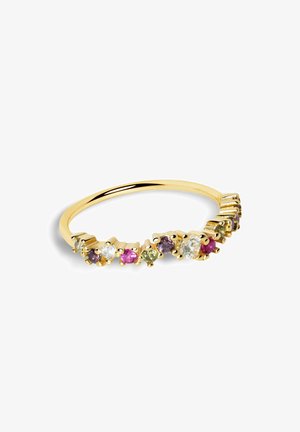 Goldring mit einer Reihe multicolorer Edelsteine, darunter Pink, Lila und Klar, die in einem gespannten Design entlang des Bandes eingesetzt sind.