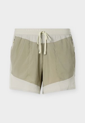 Nike Performance, STRIDE SHORT - Kurze Sporthose - light army/spruce fog/olive aura