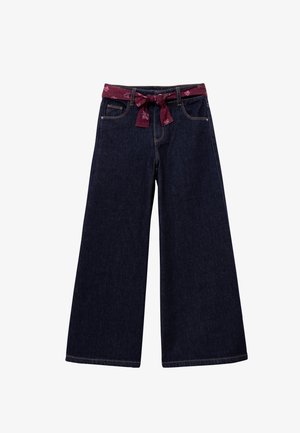 WIDE JEANS WITH LEOPARD PRINT BELT AND SCARF - Jeansy Bootcut