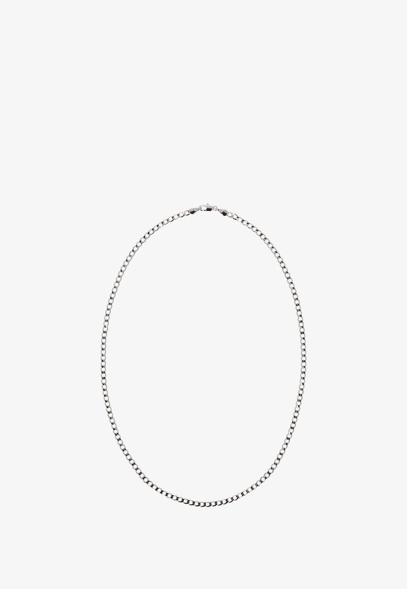 Sølvfarvet kædehalskæde lavet af sammenkædede metalcirkler. Glat overflade, runde led og en sikker lås bagpå.