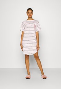 Chemise De Nuit Marks & Spencer Pure 100% Coton – à Carreaux Rouge – Taille UK 8 – Neuve Avec étiquettes
