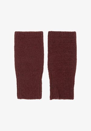 Bordeaux gebreide armwarmers met geribbelde manchetten, voorzien van een zachte textuur en rechthoekige vorm, ontworpen voor warmte en stijl.