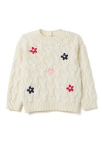 Crème gebreide trui met kabelpatroon, versierd met verspreide rode, roze en marineblauwe geborduurde bloemen aan de voorkant.