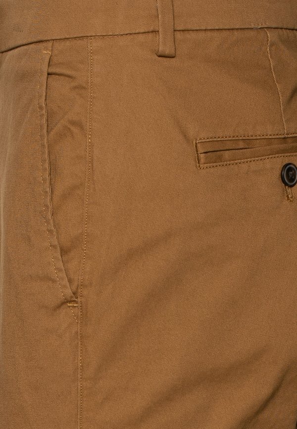 ESSENTIAL SLIM FIT - Chinos2