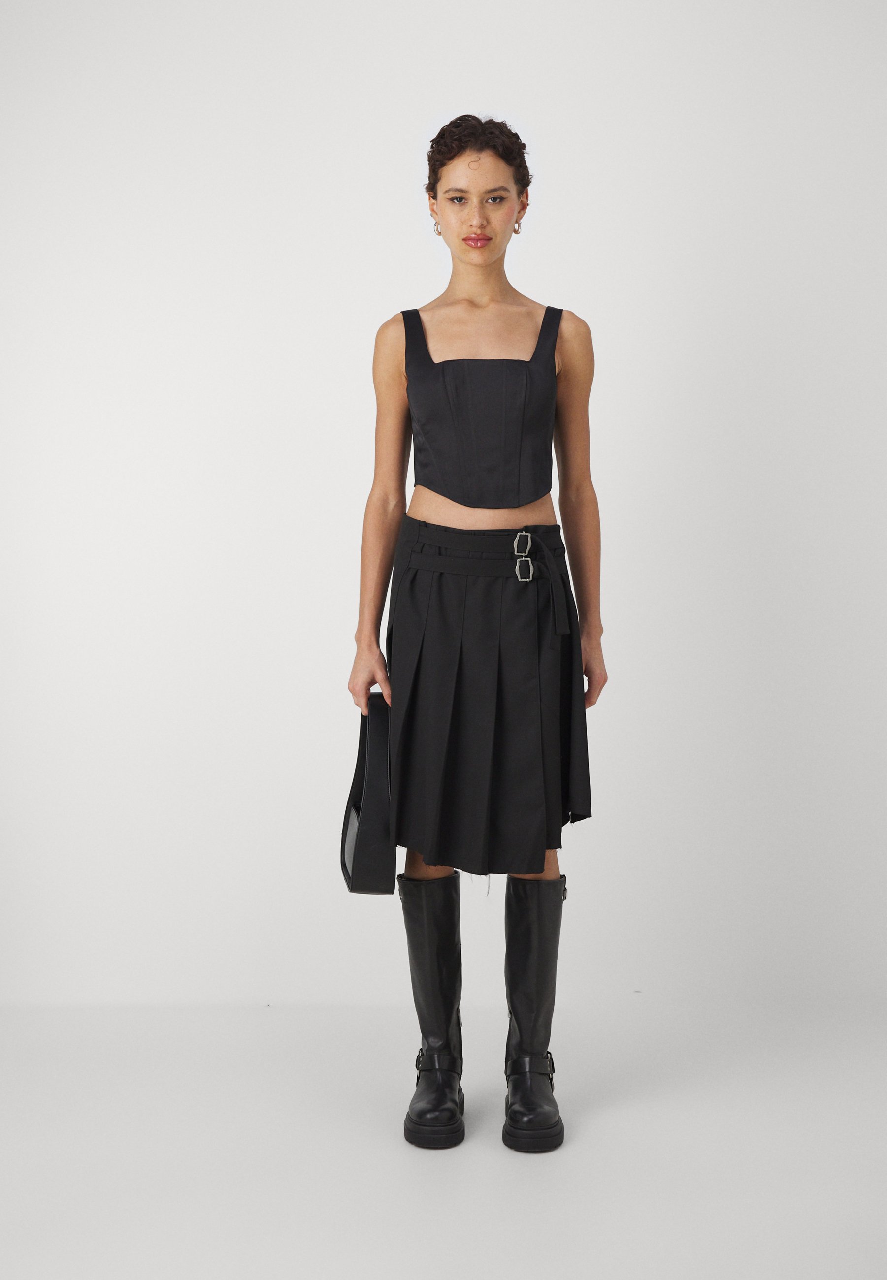 Jaded London Steel Pleated Skirt　スカート Shop Grey Steel Pleated Skirt | Jaded London | Clothing