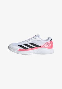 Non sélectionné, cloud white core black solar turbo
