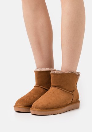 XTI Ankle Boot - camel