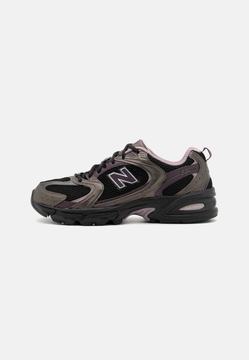 New Balance Baskets basses - black