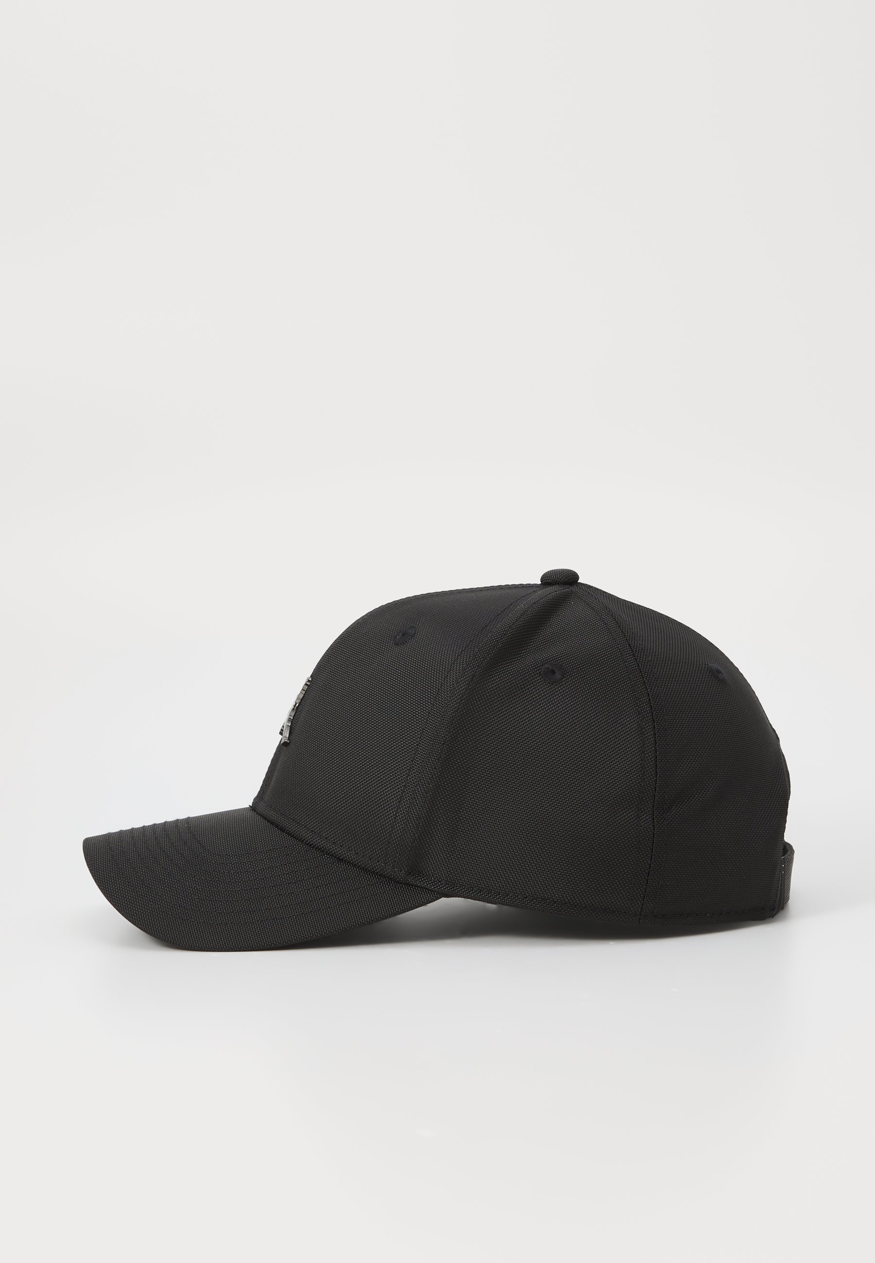 nike jordan metal jumpman cap in black