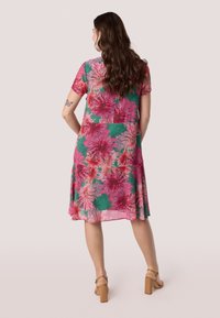Thumbnail Image 3