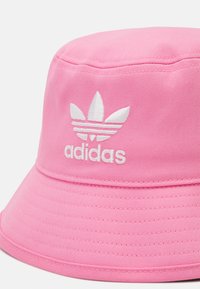 adidas Originals TREFOIL BUCKET - Chapéu - bliss pink
