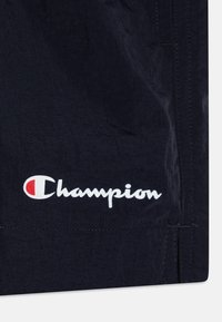 Thumbnail Image 3