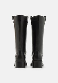 Pavement ANNELI - Platform boots - black