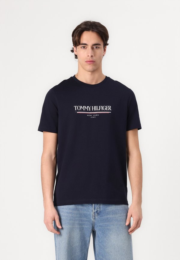 BRAND LOVE TEE - Print T-shirt - desert sky