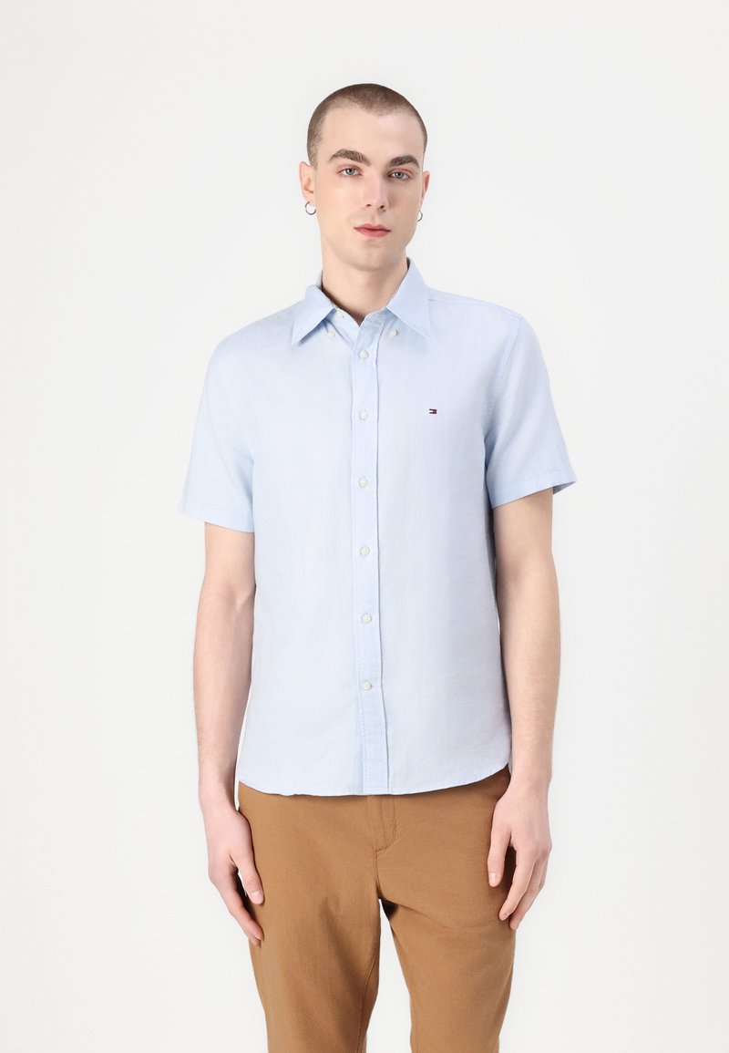 Tommy Hilfiger - BLEND SOLID SHIRT - Shirt - breezy blue, Enlarge
