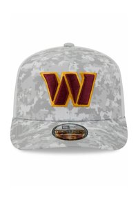 Gray camouflage baseball cap with a structured crown, featuring a large burgundy "W" logo embroidered on the front. Adjustable fit.