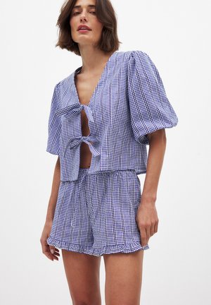 Shorts - blue white