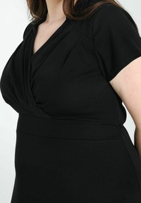 Promiss Denní šaty - black