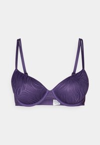 Niewybrane, purple plumeria