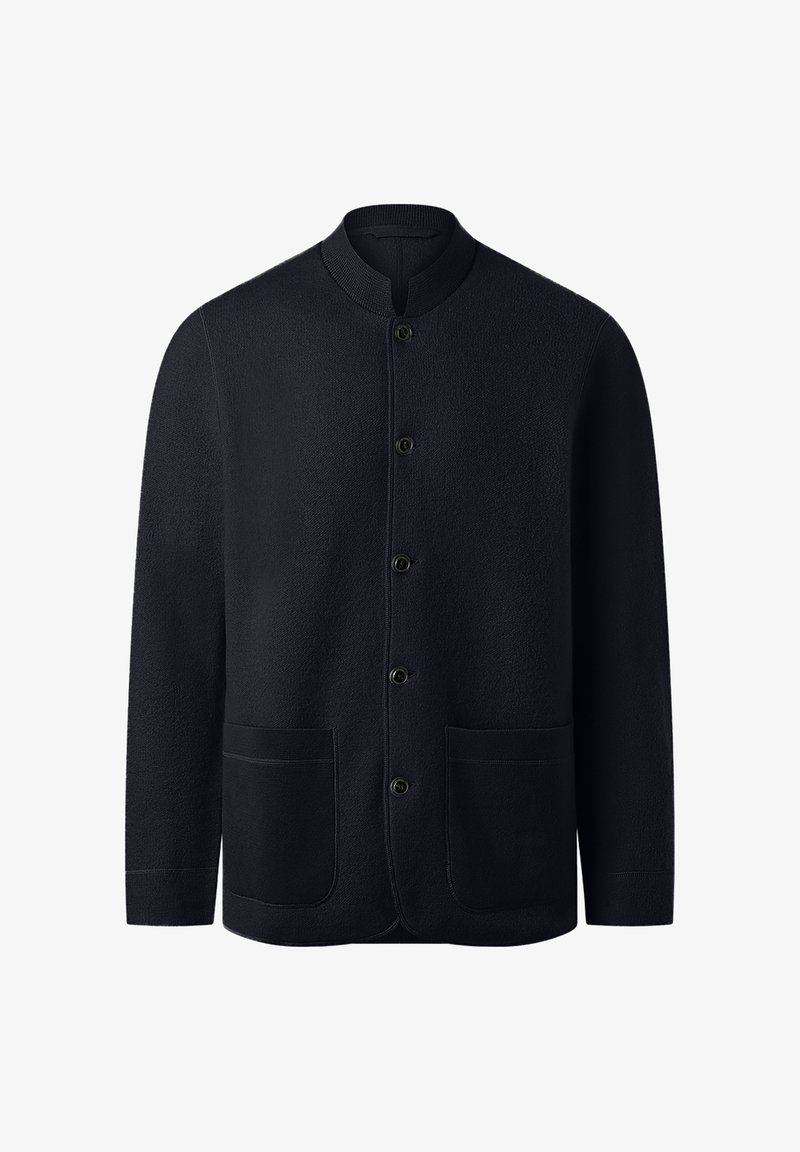 Cardigan noir à manches longues avec boutons, col côtelé et deux poches plaquées à l'avant, présenté sur fond blanc.